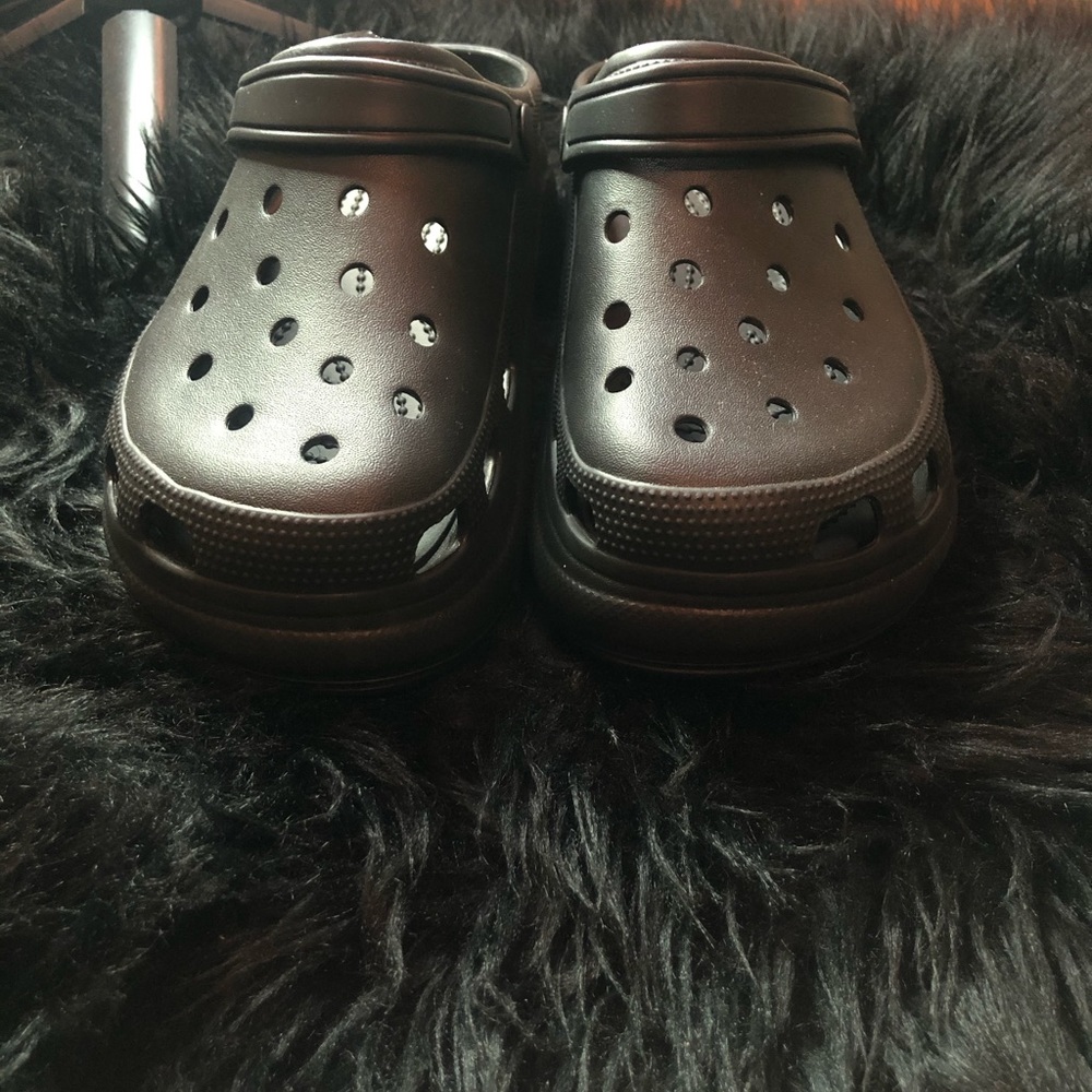 Croc - image 1